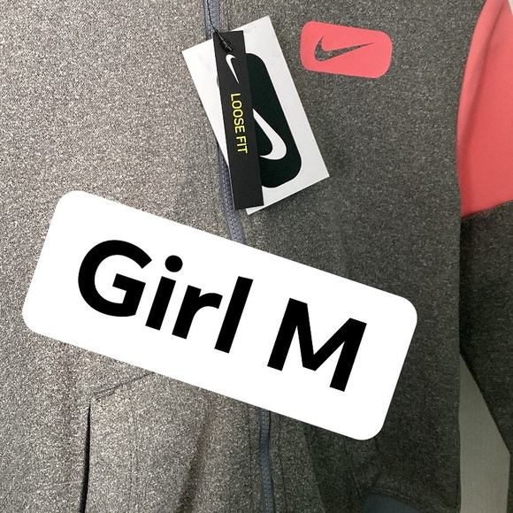 Clothes - Picture 9 of 16